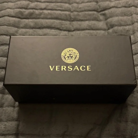 Versace Black Square Women's Sunglasses with Dark Lenses - Picture 8 of 10